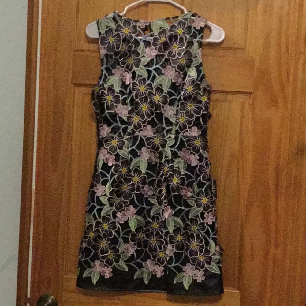 Like New Topshop Floral Appliqué & Vegan Leather Dress - Picture 6 of 15